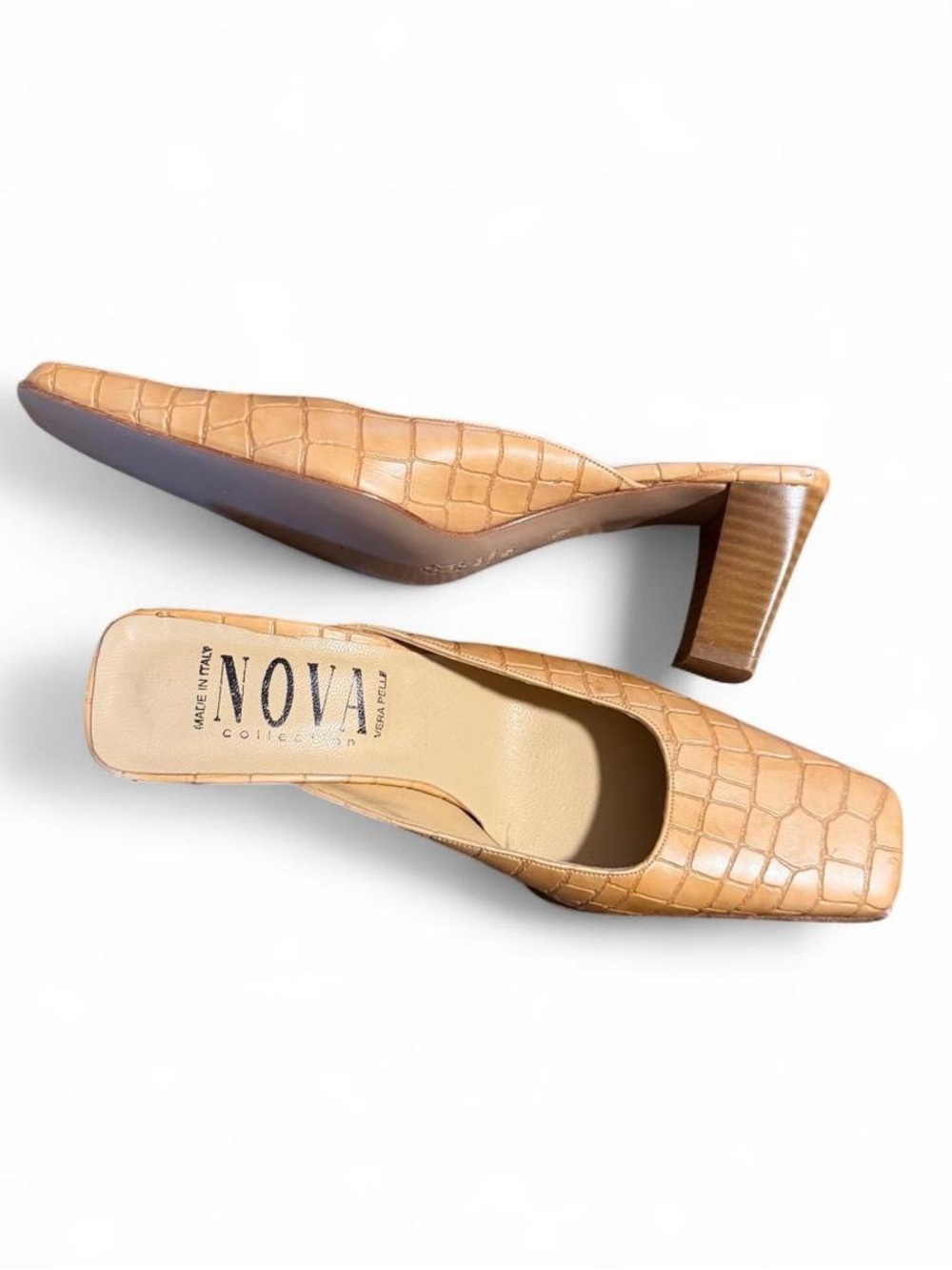 Cognac Croc-Embossed Leather Mule Heels size 9